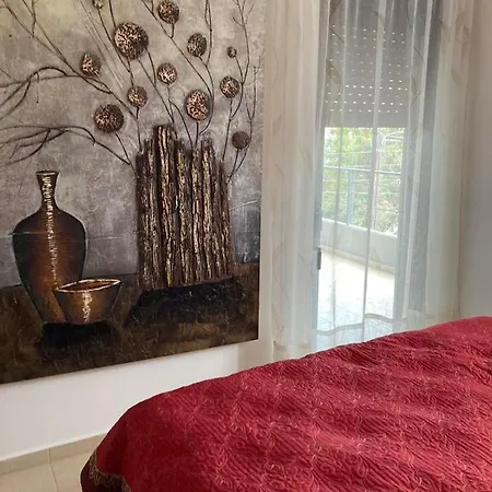 Polyxenia's Cozy At شقة غزيلوكاسترون